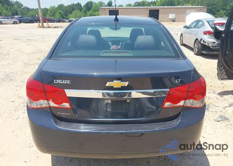2014 Chevrolet Cruze 1Lt Auto z USA, uszkodzony, nr VIN 1G1PC5SB3E7187386